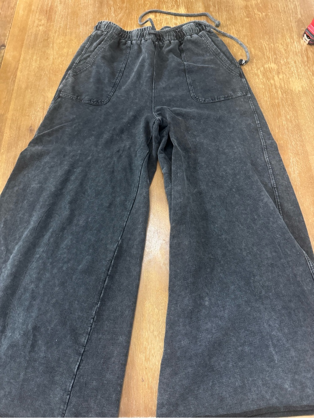 easel Washed Black Wide-Leg Drawstring Sweatpants